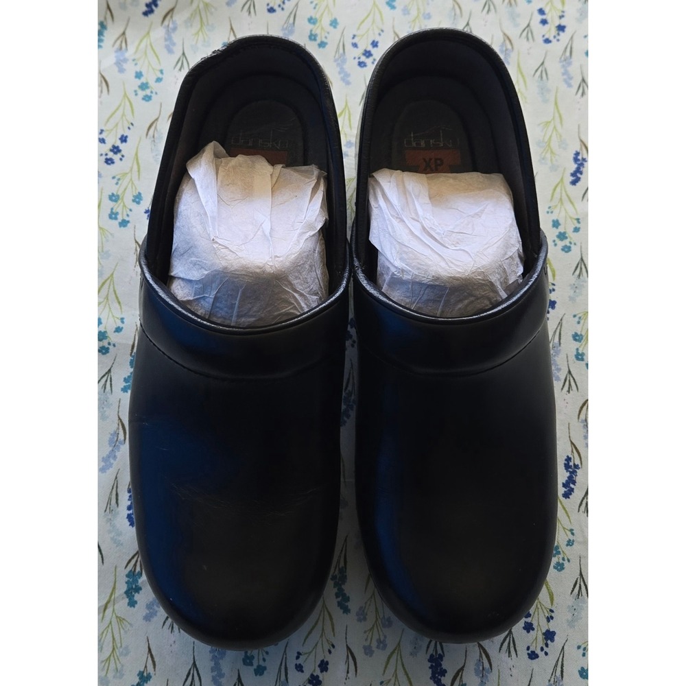 Dansko XP Professional Black LeatherClogsEU 39 US 8.5-9 Slip Resistant Work Shoe